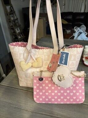 New Viral Juicy Couture Tote Bag with Wristlet and Charms Pink - NWT